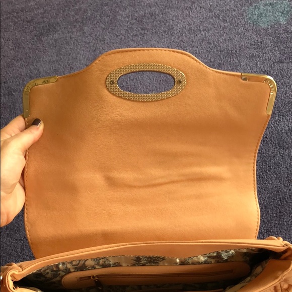 Blush Handbag - Picture 3 of 7